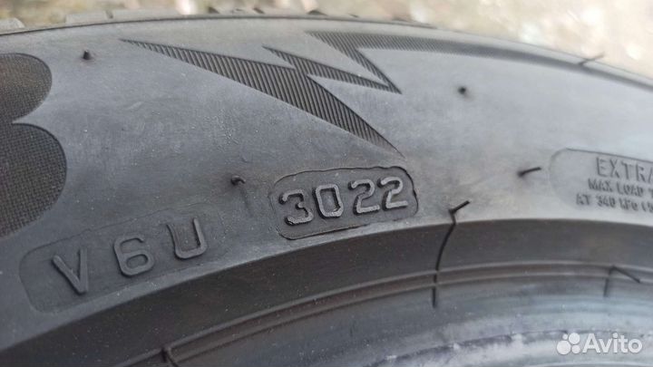 Bridgestone Blizzak LM005 DriveGuard 225/50 R17