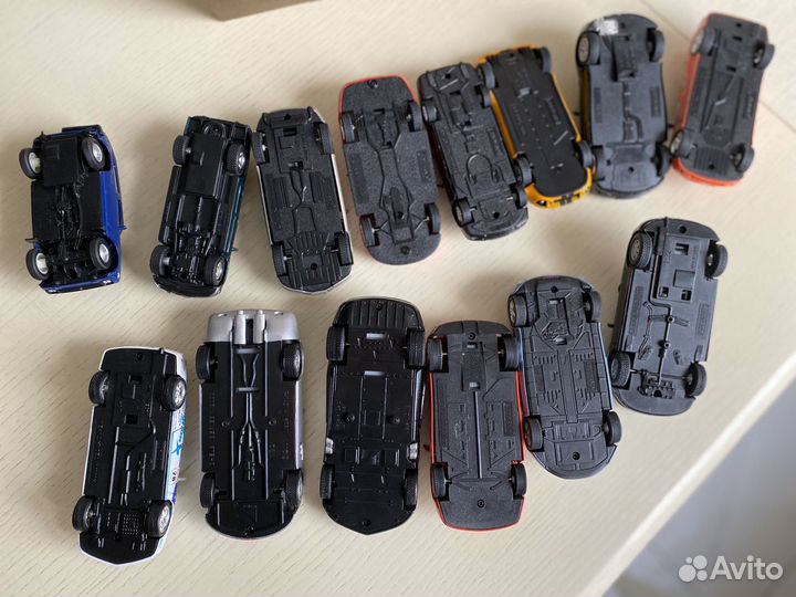 Машинки металлические