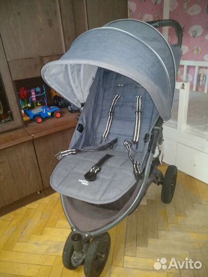 Коляска прогулочная Valco Baby
