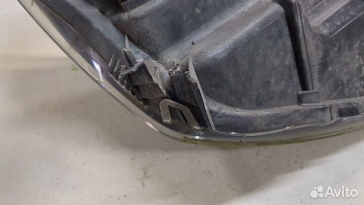 Фара (передняя) Opel Astra H, 2010