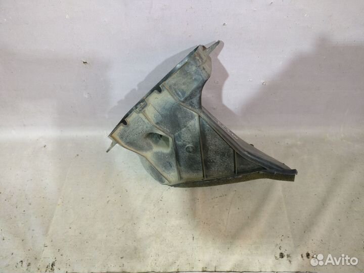 Лексус RX 2015- Воздуховод радиатора 12277