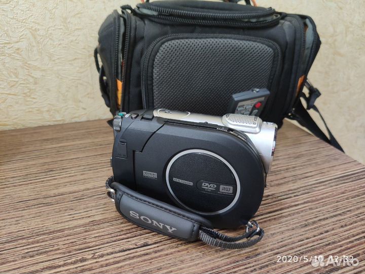 Видеокамера sony