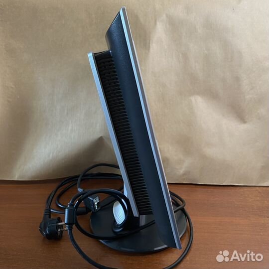 Монитор LG Flatron L1530S