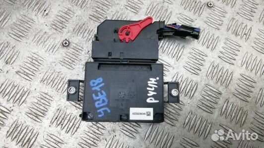 Блок управления ручника (стояночного тормоза) volv