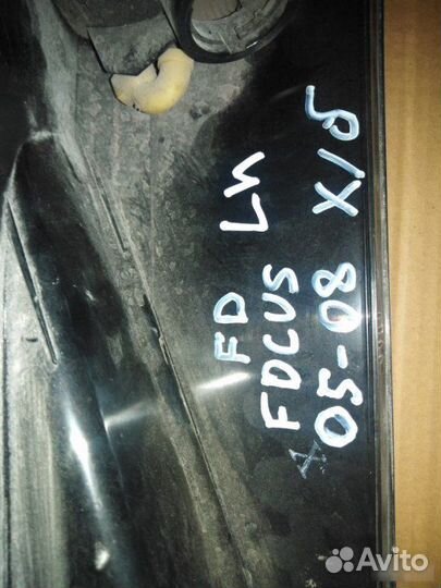 Фонарь левый Ford Focus 2