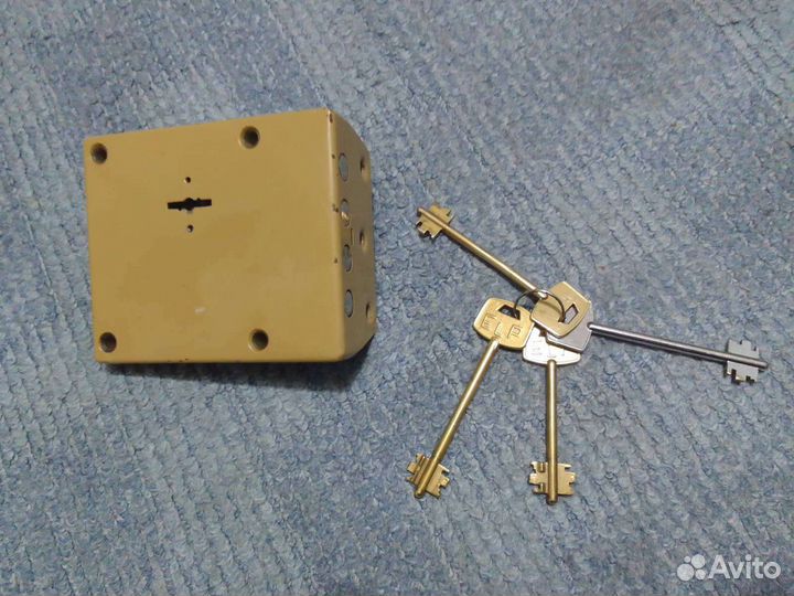 Дверной замок