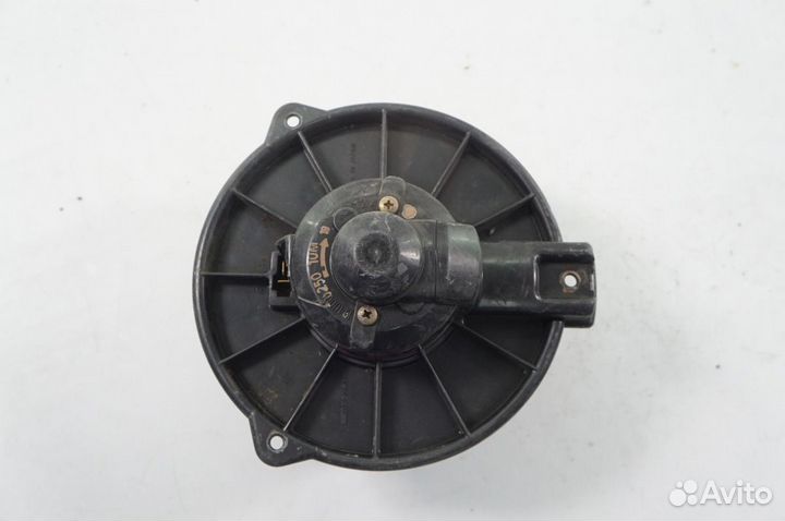 Мотор печки Toyota Avensis AT220L