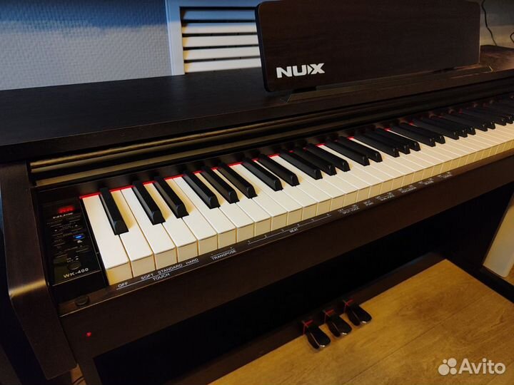 Электронное цифровое фортепиано/пианино