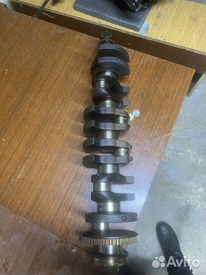 Коленвал, поршня,шатуны BMW м52 b25