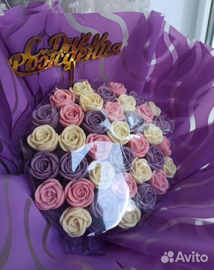 Съедобный букет из 37 шоколадных розочек