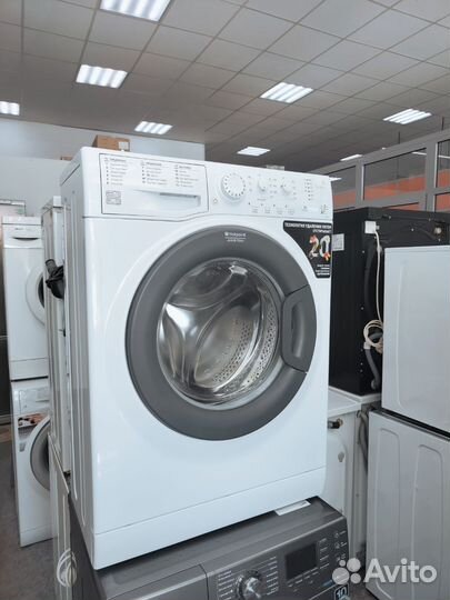 Стиральная машина Hotpoint Ariston 5кг