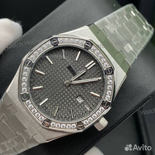 Женские часы Audemars Piguet