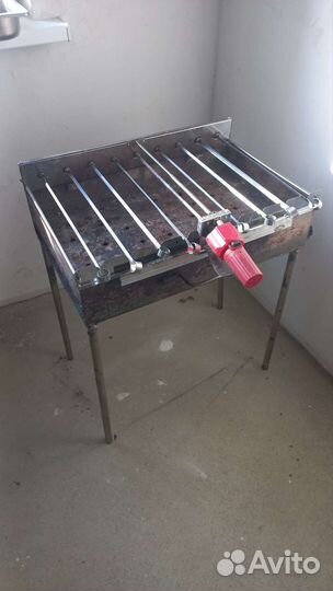 Ленивый шашлычник с мангалом