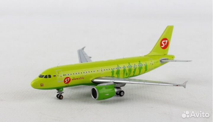 Модель самолёта Airbus A319 S7 Gemini Jets 1/400