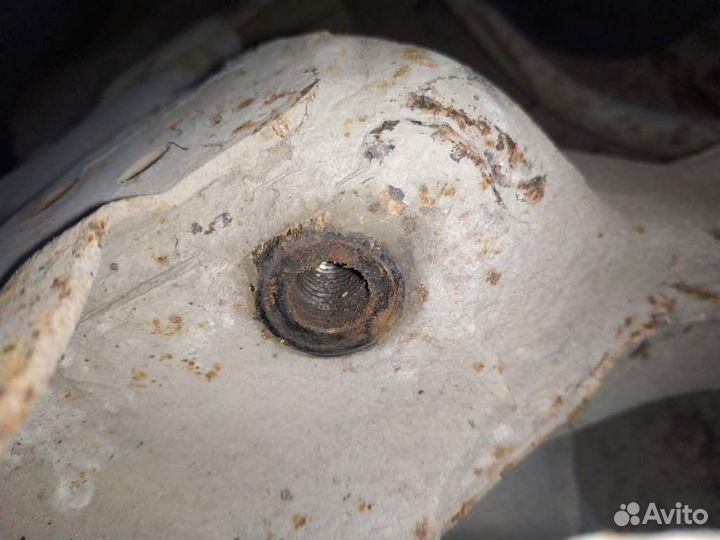 Балка подмоторная Volkswagen Golf III/Vento 1991-1