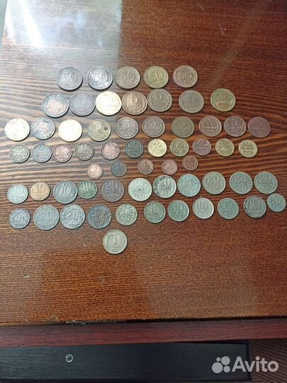 Продаю монеты