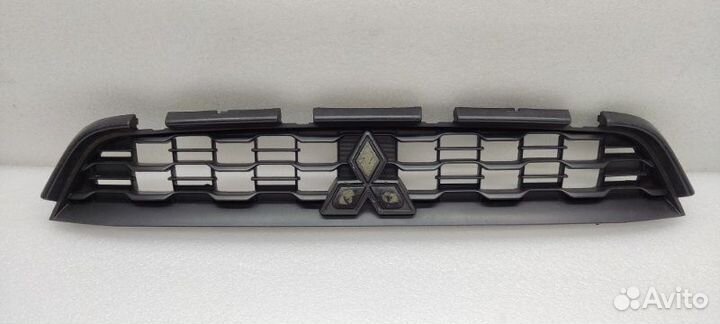 Решетка радиатора Mitsubishi Asx GA1W 4A92 2010