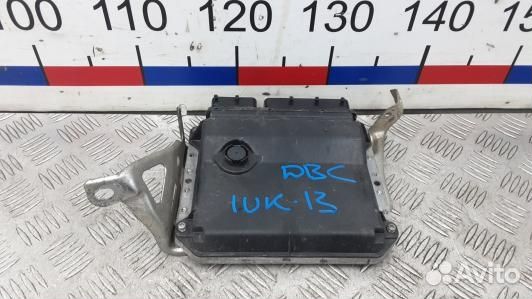 Блок управления двс toyota auris E150 (IUK13PC01)