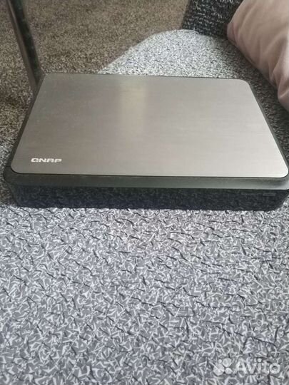 Сетевой накопитель qnap hs 210