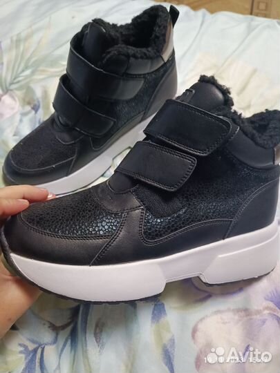 Ботинки женские зимние