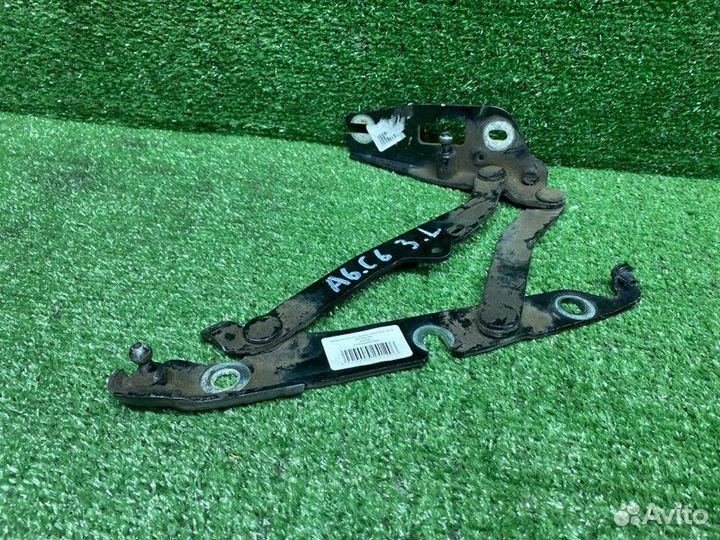 Петля багажника задняя левая Audi A6 C6