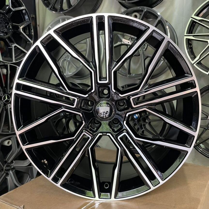 Литые диски Lumma CLR LR 9.5×R21 5×150