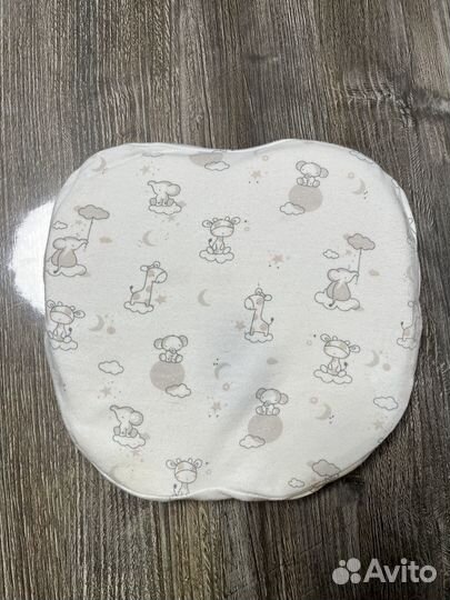 Подушка для новорожденных