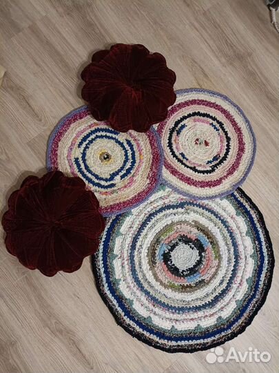 Коврики, подушки