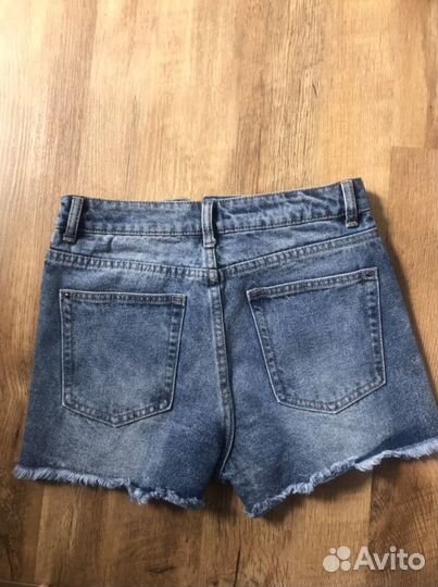 Женские джинсовые шорты