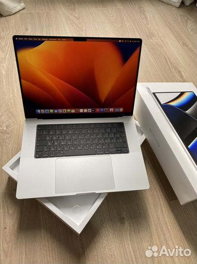 MacBook Pro 16-inch. M1 2021. 32/512 GB. Ростест