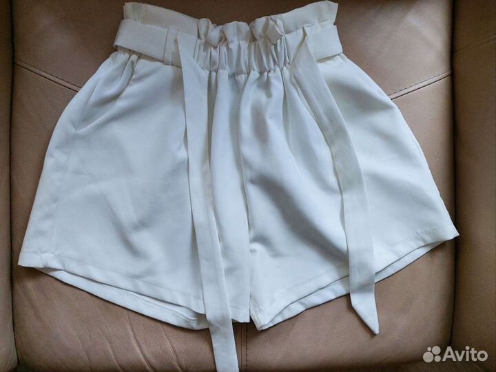 Шорты женские