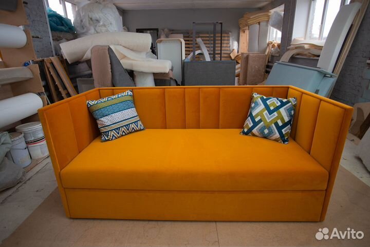 Кровать детская с матрасом с ящиками