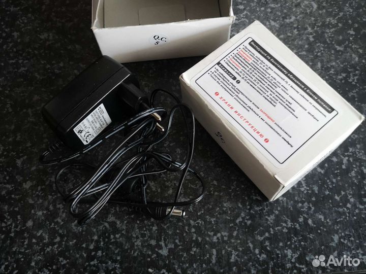 Блок питания 12В 1А