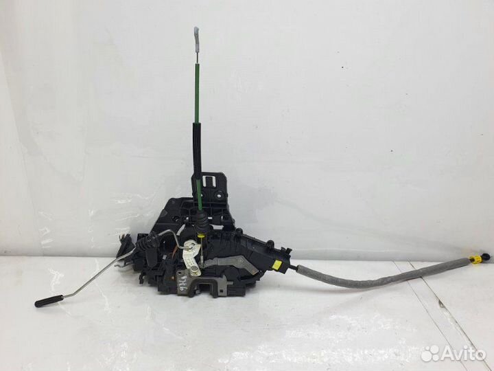 Замок двери передний левый Mercedes-Benz C W205