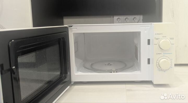 Микроволновая печь midea