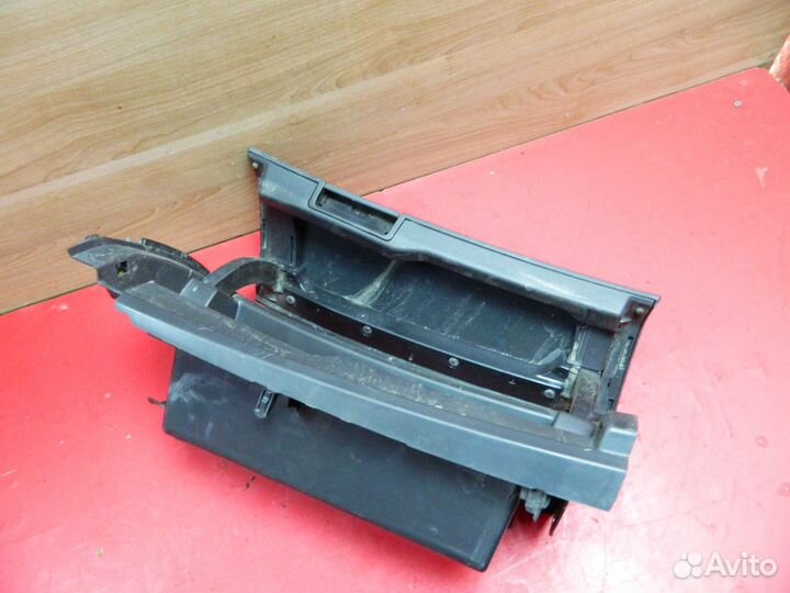 Бардачок Toyota Corolla E15 2006-2013 Королла 150