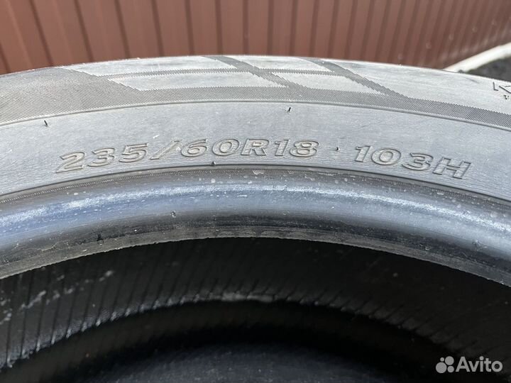 Hankook Dynapro HP2 RA33 235/60 R18 103H