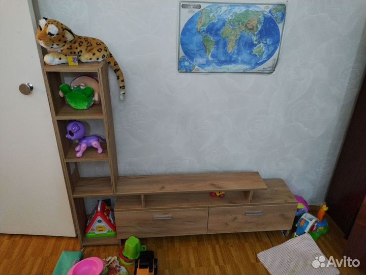 Тумба под телевизор, тумба в прихожую