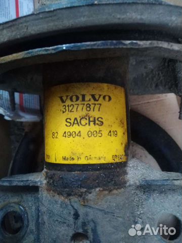 Стойка амортизатора передняя Вольво хс90