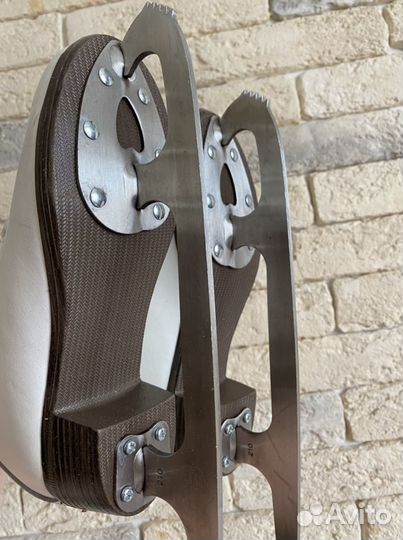 Коньки для девочки