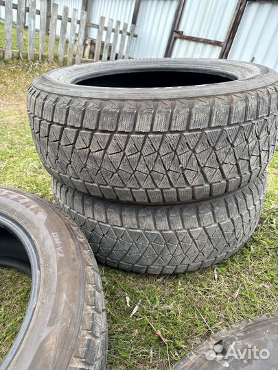 Bridgestone Blizzak DM-V2 245/55 R19 103