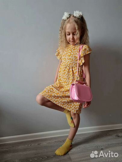 Листайте фото Детская одежда для девочки