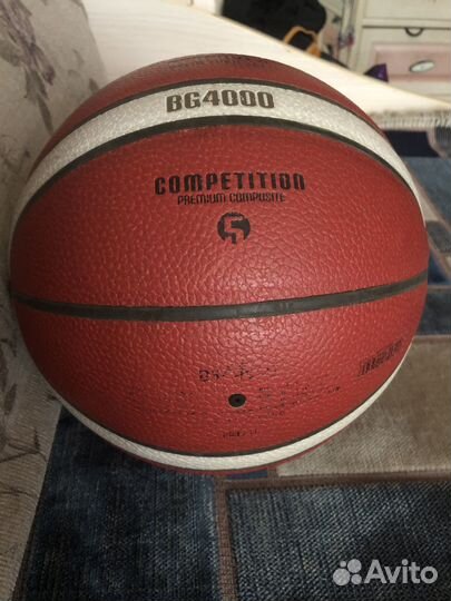 Баскетбольный мяч molten 5