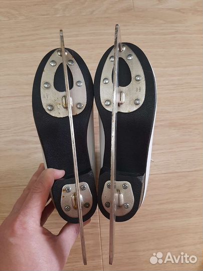 Коньки фигурные 36 размер бу