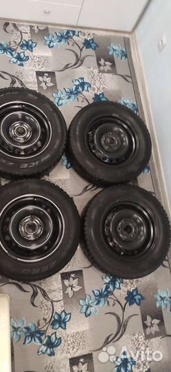 R15 Pirelli Ice Zero 195/65, PCD 5x112 DIA 57