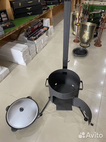 Казан узбекский чугунный с печкой