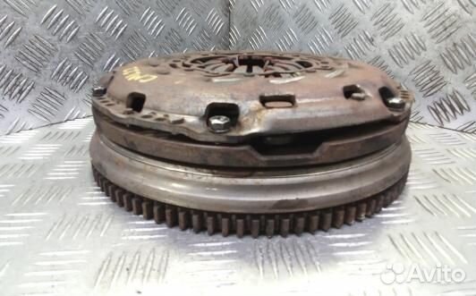 Маховик демпферный дизельный toyota corolla verso