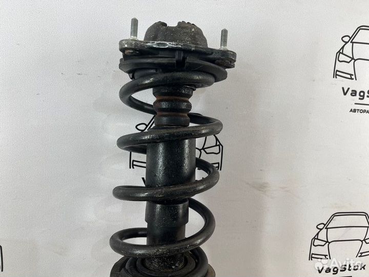 Стойка подвески передняя левая Audi A6 C7 C7 4G