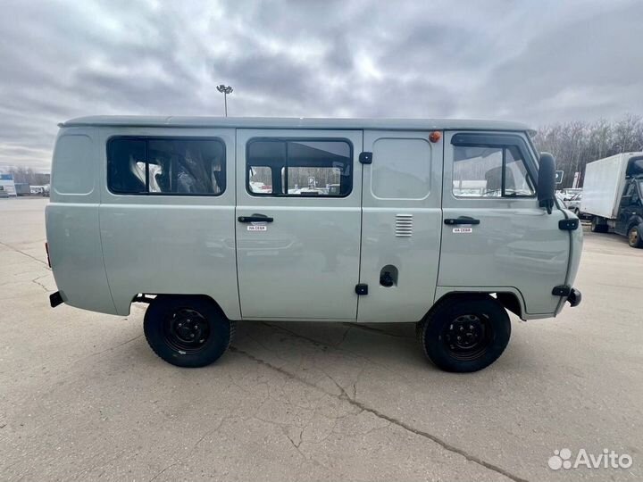 УАЗ 3303 2.7 МТ, 2024