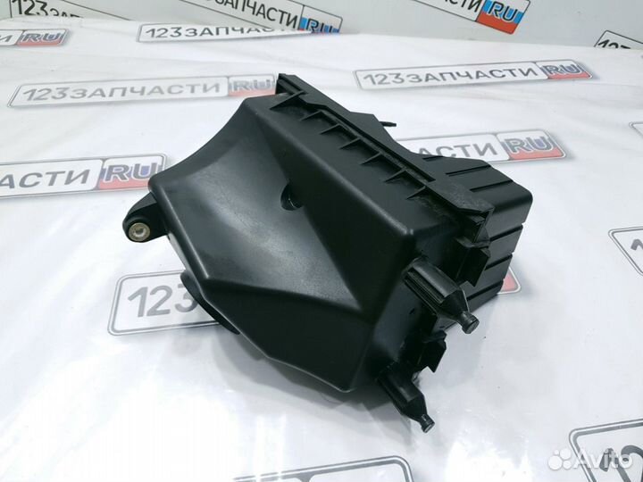 Корпус воздушного фильтра Mazda Tribute epfw AJ